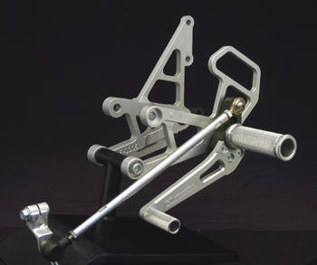 Jalkatappisarja Honda CBR 1000 RR 2004-2007 - Woodcraft