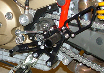 Jalkatappisarja Ducati Hypermotard 2007-2012 - Woodcraft