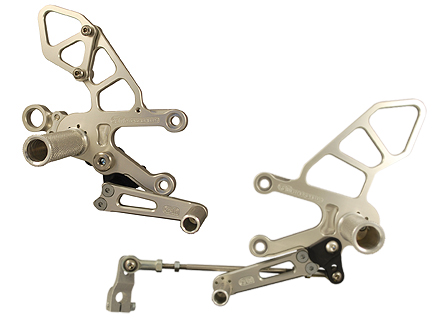Jalkatappisarja Aprilia RSV4 2008-2010 - Woodcraft