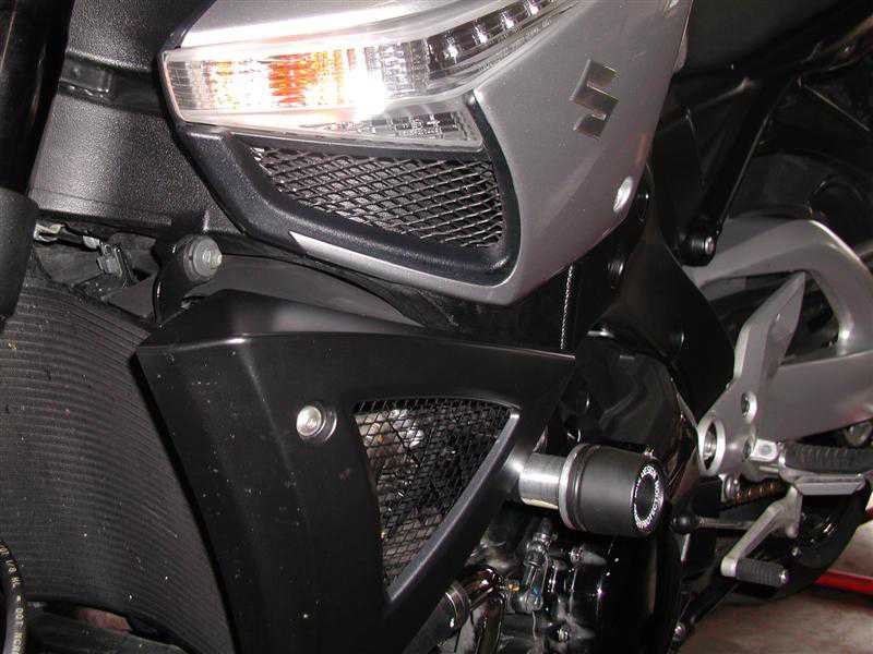 Crash Pads Suzuki B-King 2008-2011 - Bike Design