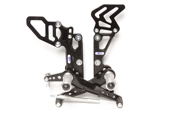 Jalkatappisarja Triumph Speed Triple 1050 2011-2014 - PP Tuning