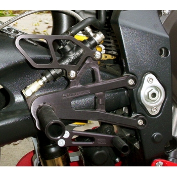Jalkatappisarja Ducati 1198 Diavel - Woodcraft