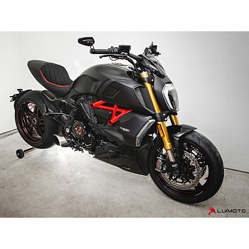 Satulanpäällinen Ducati Diavel 1260 2019-2020 Diamond Sport Edition Matalalle Satulalle - Luimoto 1