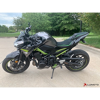 Satulanpäällinen Kawasaki Z 900 2020 Sport Edition Etu - Luimoto