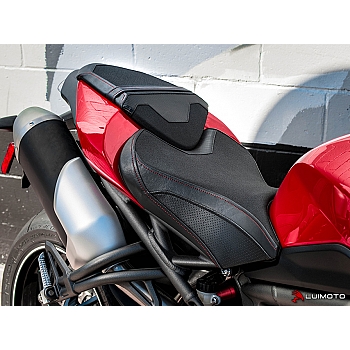 Satulanpäällinen Triumph Speed Triple 2016-2020 Sport Edition Etu - Luimoto